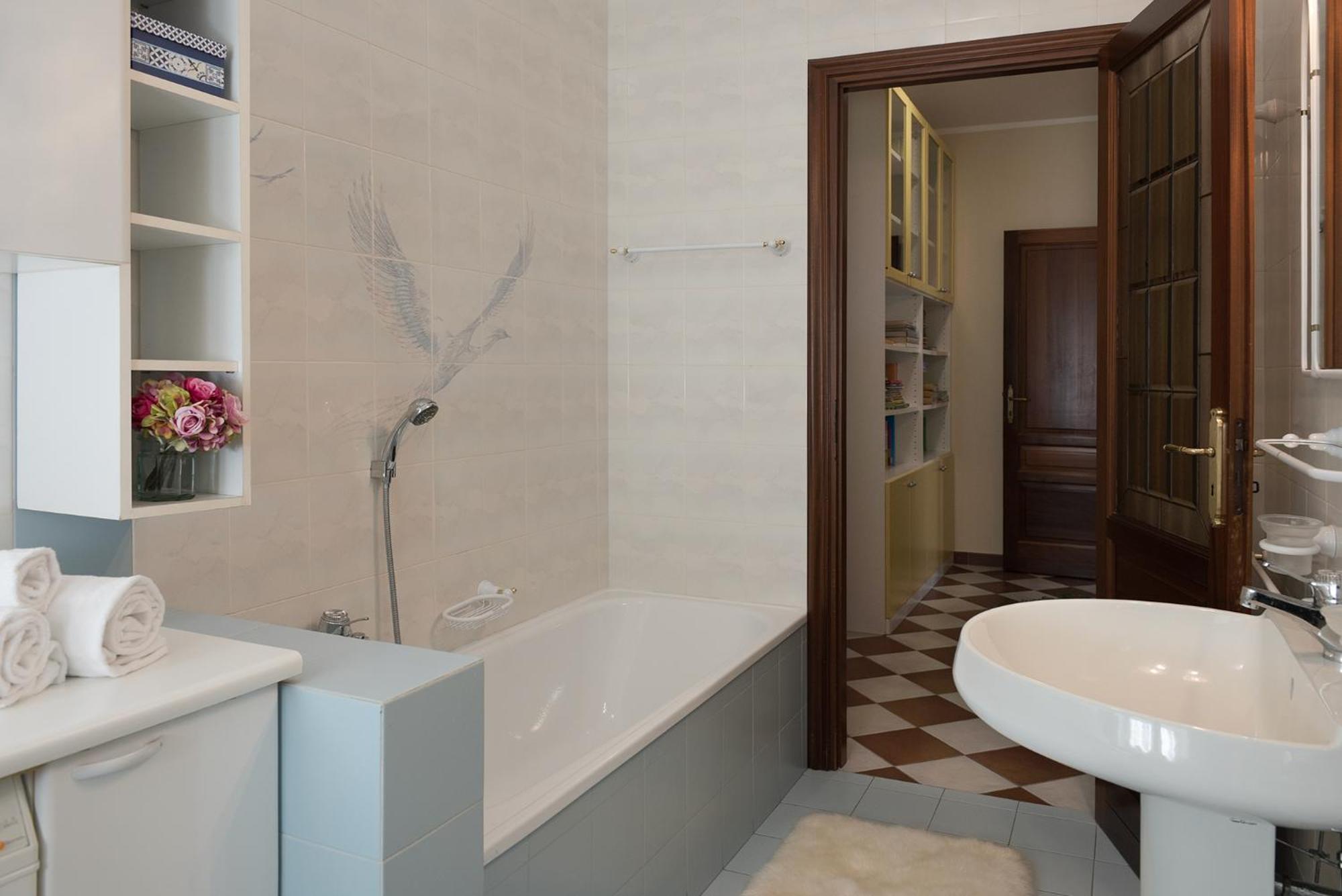 Appartamenti Rocca - Cav La Casa Di Rosa Monforte dʼAlba Exterior foto